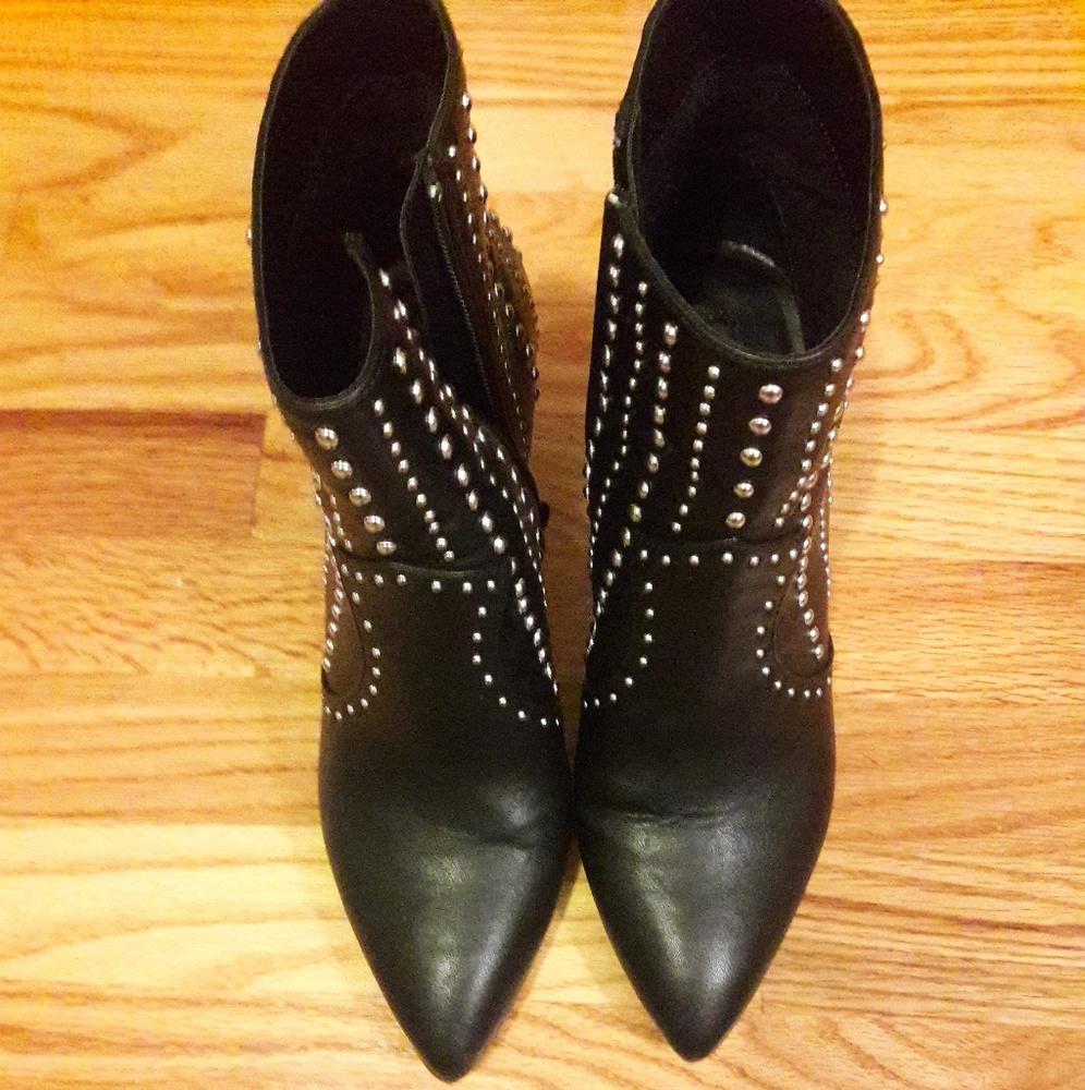 Bootie boots